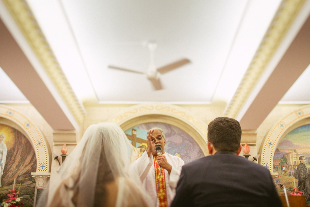 church-wedding-mumbai-into-candid-photography-6011.jpg