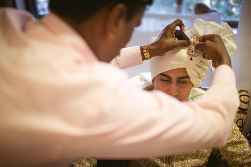 into-candid-photography-hindu-wedding-mumbai-ks-05.jpg