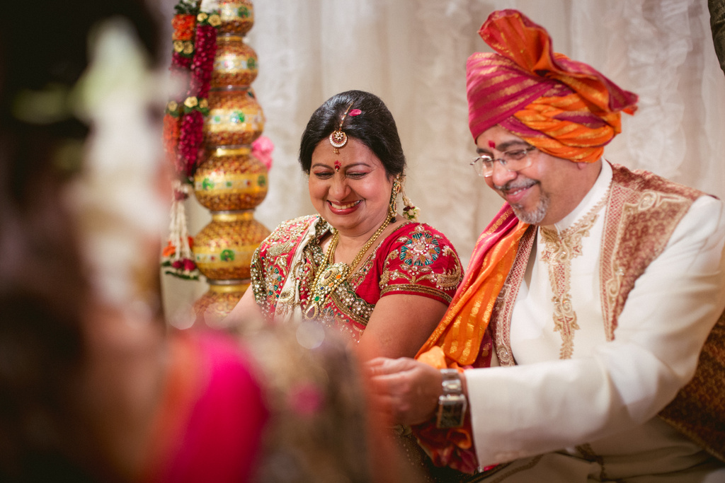 into-candid-photography-hindu-wedding-mumbai-ks-37.jpg