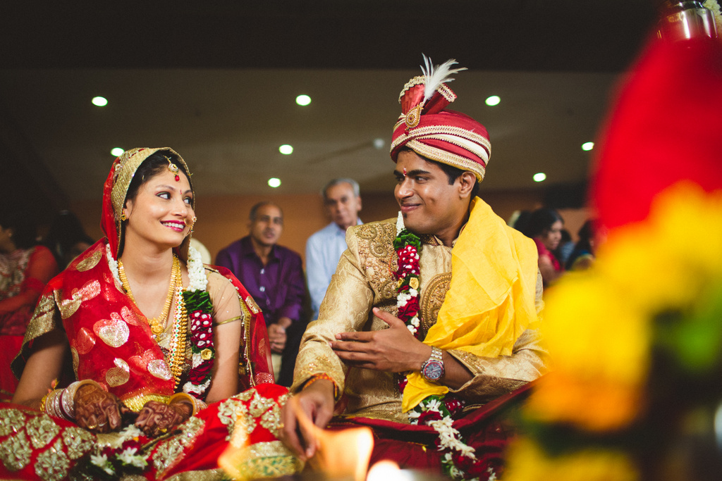 mumbai-candid-wedding-photographer-into-candid-av-35.jpg