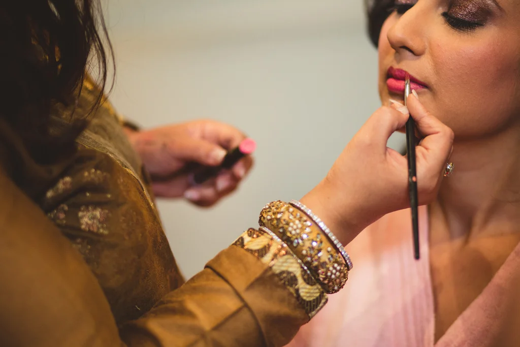 bandbaajaabride-ndtvgoodtimes-season5-intocandidphotography-finale07.jpg