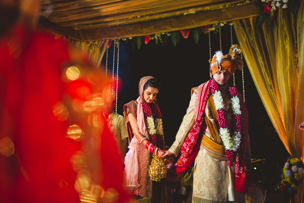 zuriwhitesands-goa-destination-wedding-photography-intocandid-67.jpg