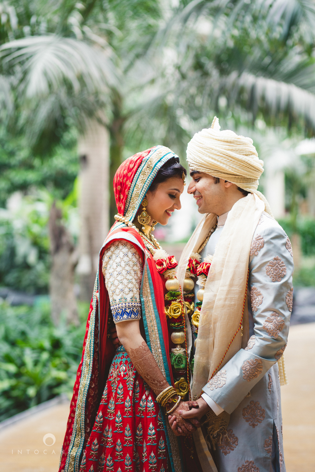 saharastar-mumbai-hindu-wedding-photography-intocandid-ma-51.jpg