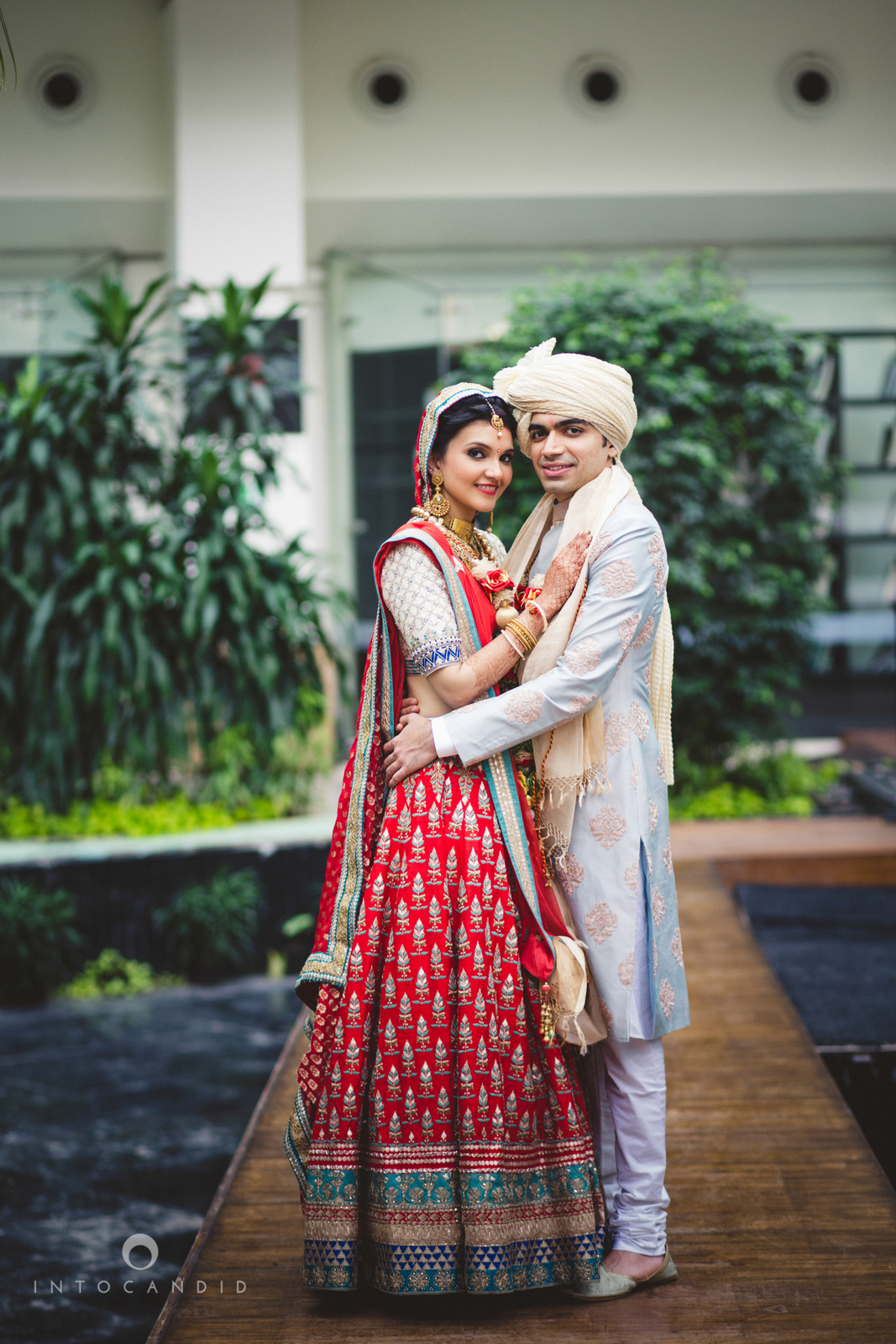 saharastar-mumbai-hindu-wedding-photography-intocandid-ma-53.jpg