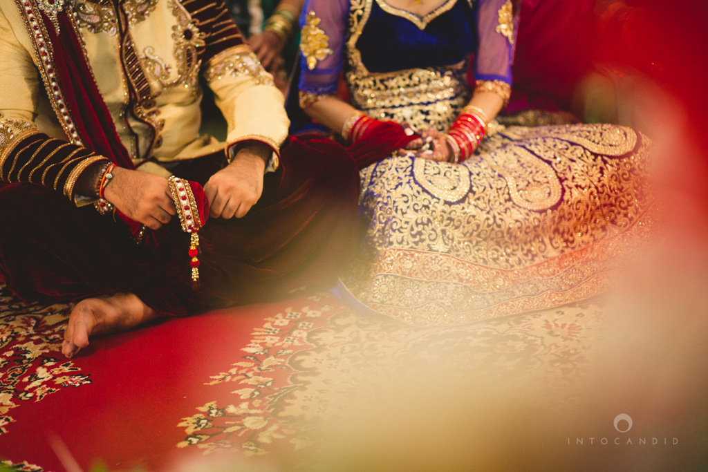 gurudwara-wedding-mumbai-photography-candid-jv-55.jpg