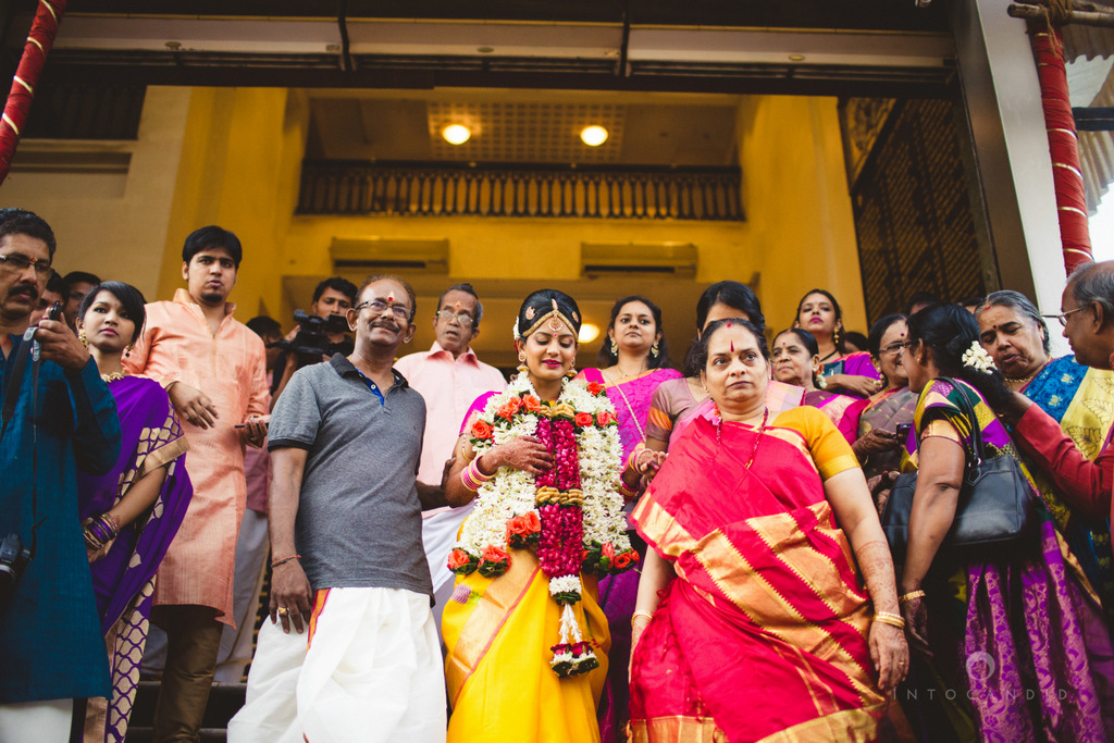 mumbai-wedding-photography-intocandid-southindian-wedding-photographer-ag-12.jpg