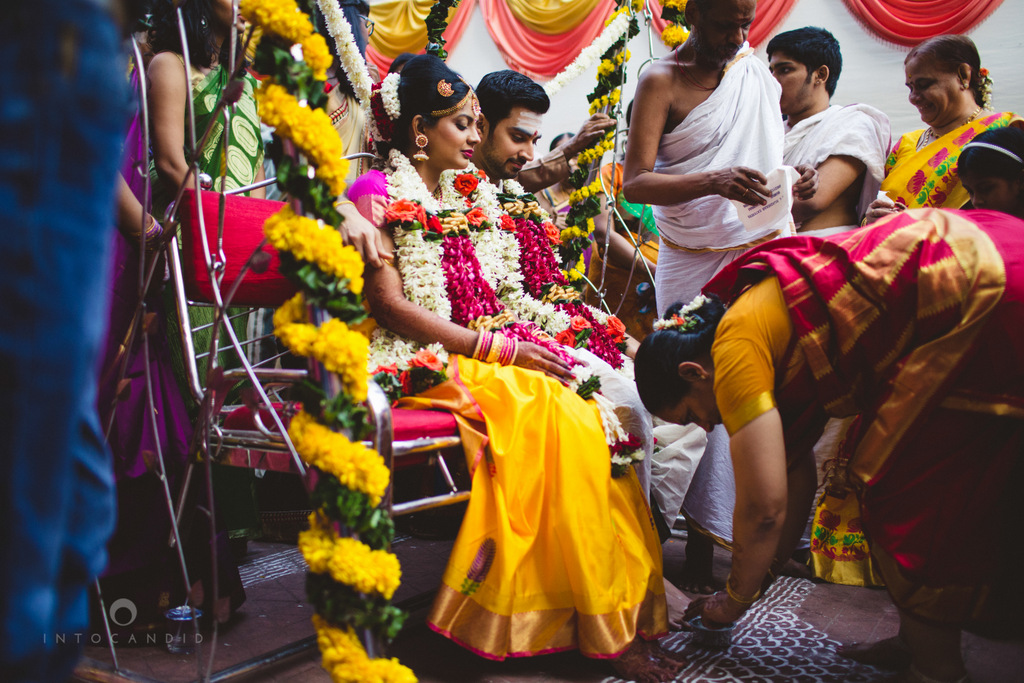 mumbai-wedding-photography-intocandid-southindian-wedding-photographer-ag-21.jpg