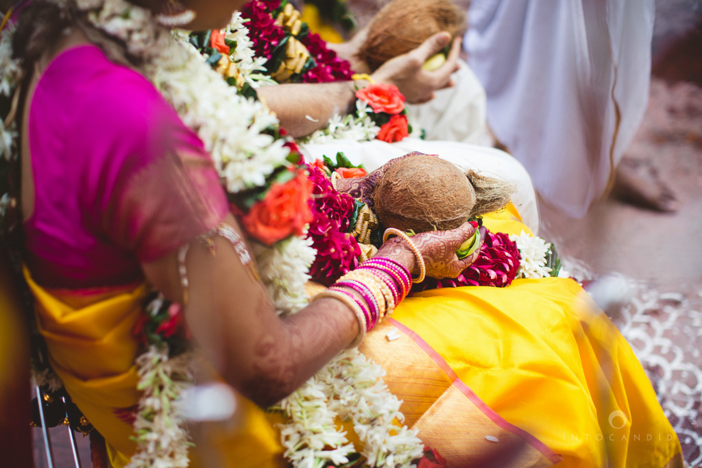 mumbai-wedding-photography-intocandid-southindian-wedding-photographer-ag-32.jpg