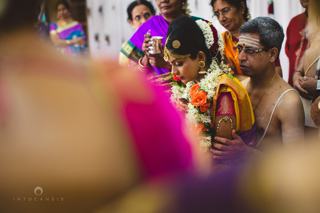 mumbai-wedding-photography-intocandid-southindian-wedding-photographer-ag-40.jpg