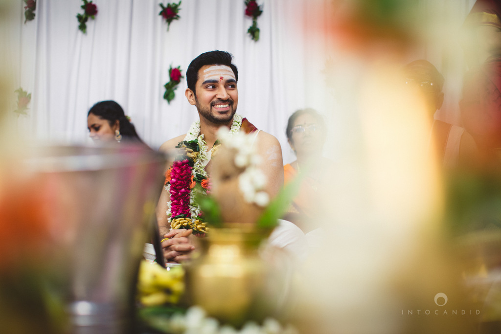 mumbai-wedding-photography-intocandid-southindian-wedding-photographer-ag-48.jpg