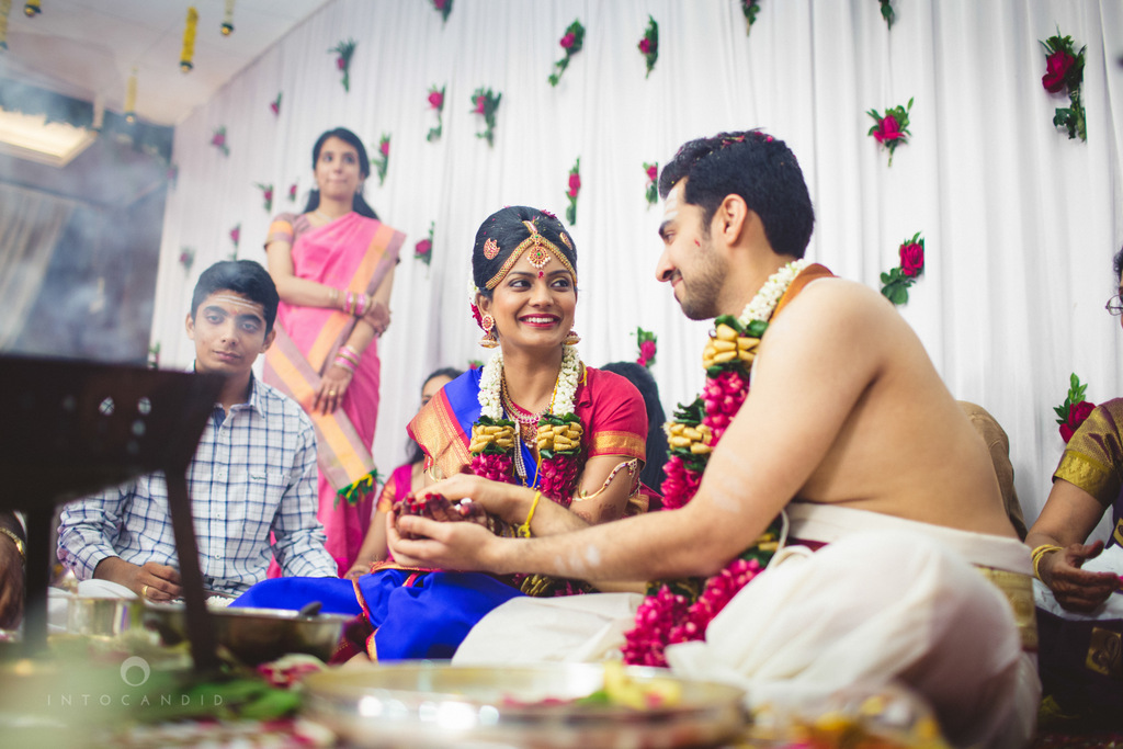 mumbai-wedding-photography-intocandid-southindian-wedding-photographer-ag-59.jpg