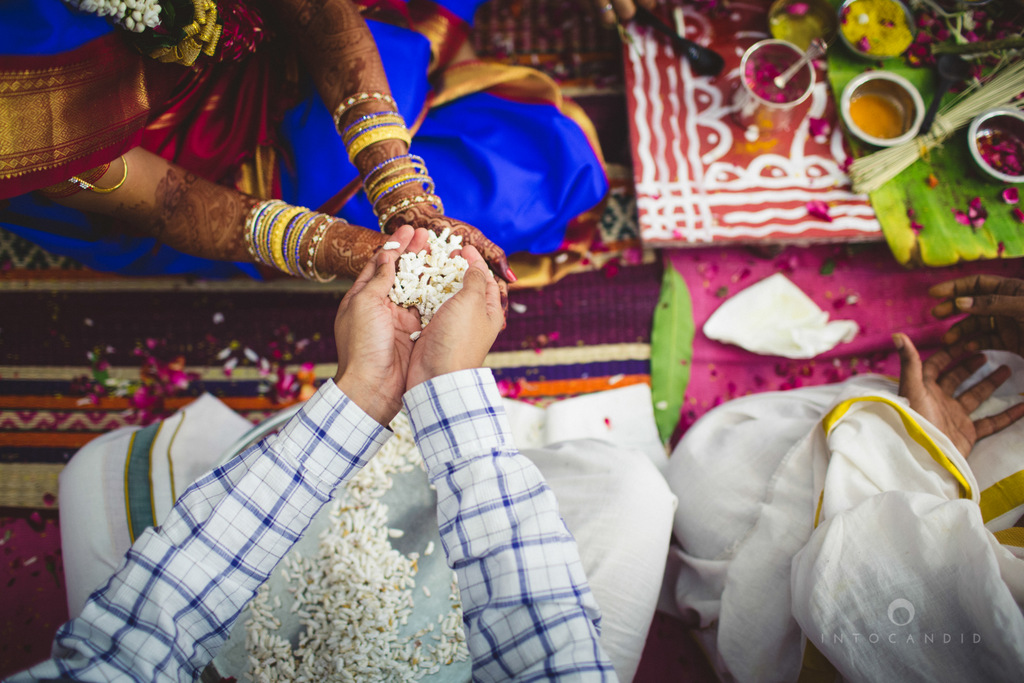 mumbai-wedding-photography-intocandid-southindian-wedding-photographer-ag-62.jpg