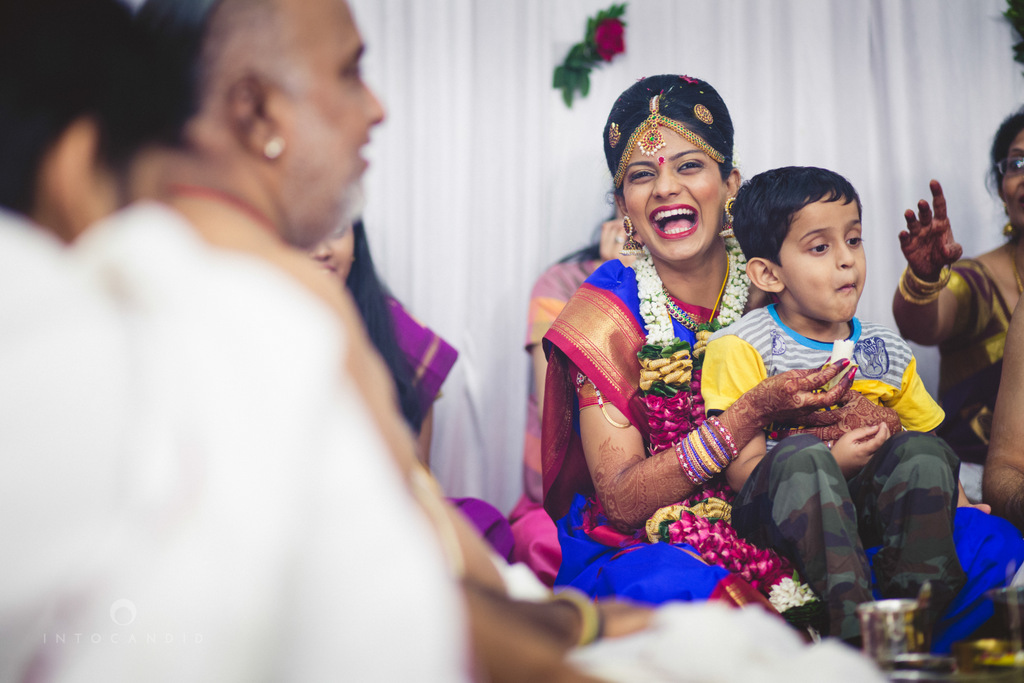mumbai-wedding-photography-intocandid-southindian-wedding-photographer-ag-63.jpg