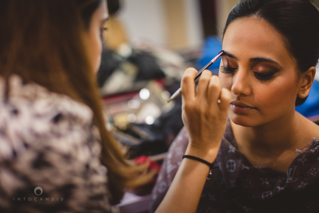 mumbai-gujarati-wedding-photographer-intocandid-photography-tg-006.jpg