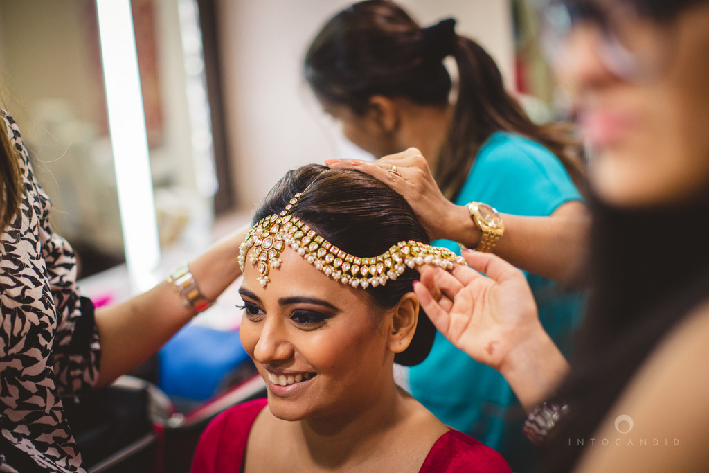 mumbai-gujarati-wedding-photographer-intocandid-photography-tg-008.jpg