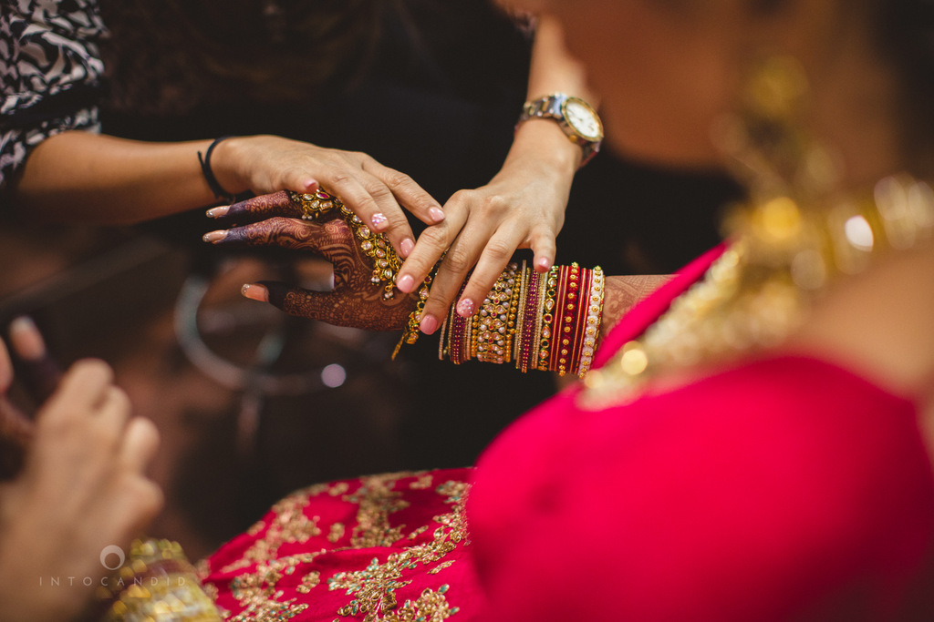 mumbai-gujarati-wedding-photographer-intocandid-photography-tg-011.jpg