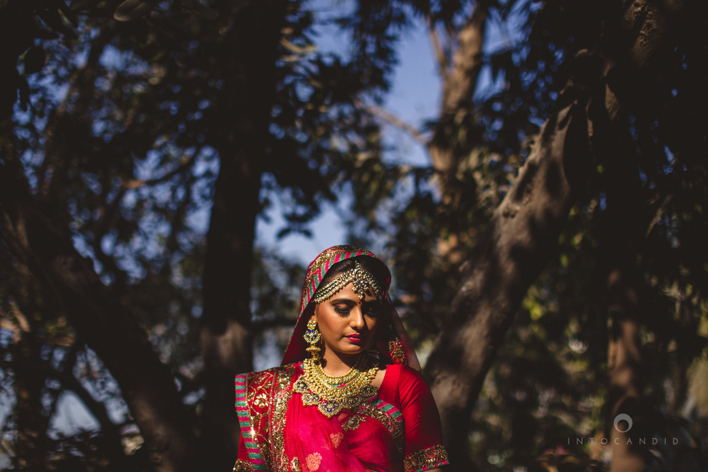 mumbai-gujarati-wedding-photographer-intocandid-photography-tg-018.jpg