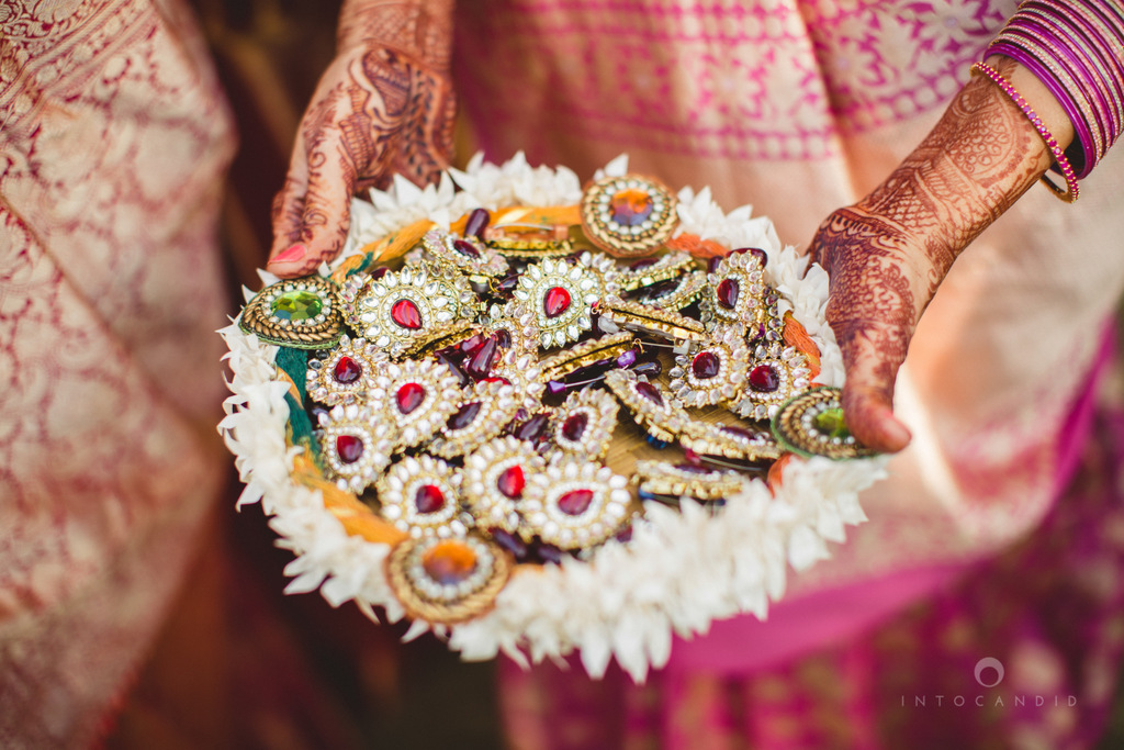 mumbai-gujarati-wedding-photographer-intocandid-photography-tg-038.jpg