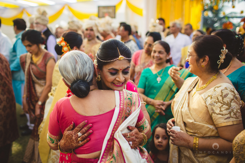 mumbai-gujarati-wedding-photographer-intocandid-photography-tg-042.jpg