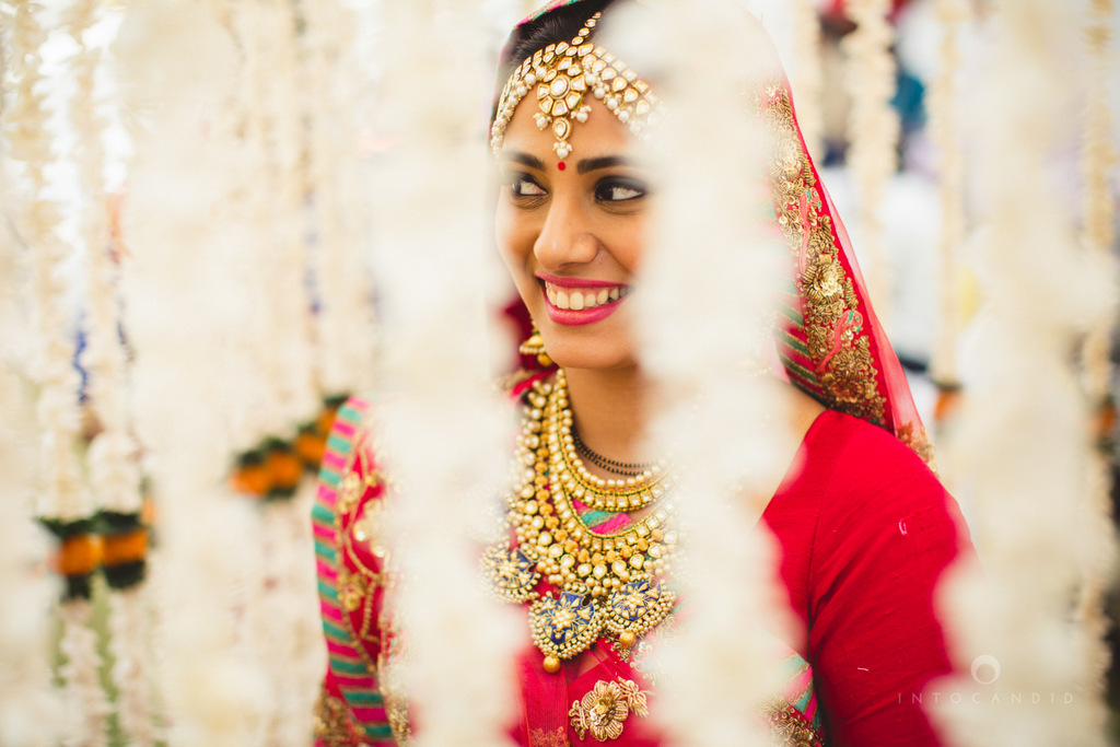 mumbai-gujarati-wedding-photographer-intocandid-photography-tg-044.jpg