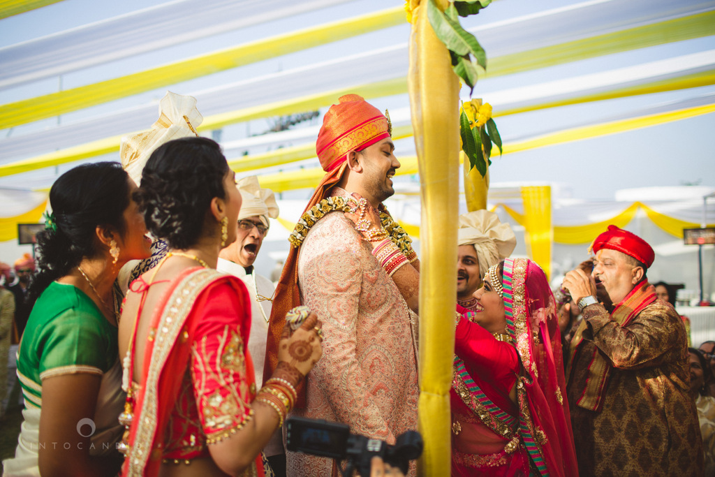 mumbai-gujarati-wedding-photographer-intocandid-photography-tg-048.jpg