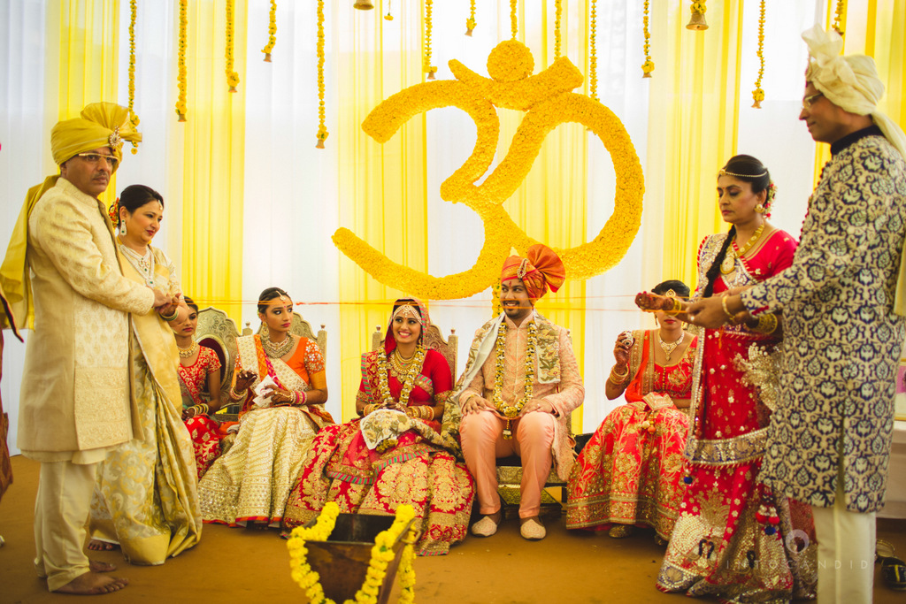 mumbai-gujarati-wedding-photographer-intocandid-photography-tg-054.jpg