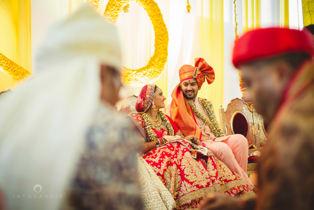 mumbai-gujarati-wedding-photographer-intocandid-photography-tg-085.jpg