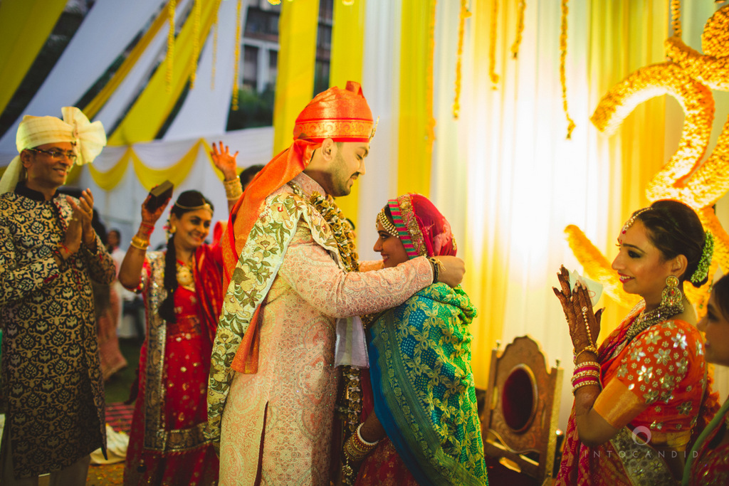 mumbai-gujarati-wedding-photographer-intocandid-photography-tg-091.jpg