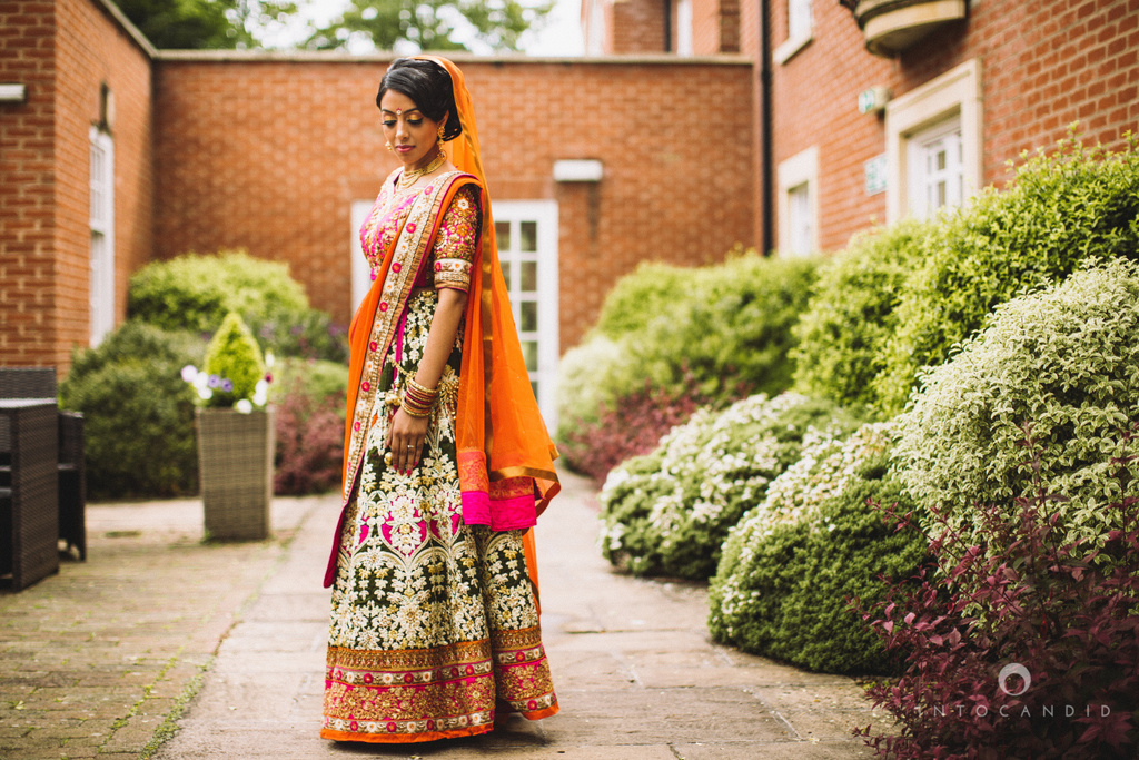 london-uk-manor-hotel-solihull-wedding-photography-intocandid-destination-photographers-ketan-manasvi-neetavimal-047.jpg