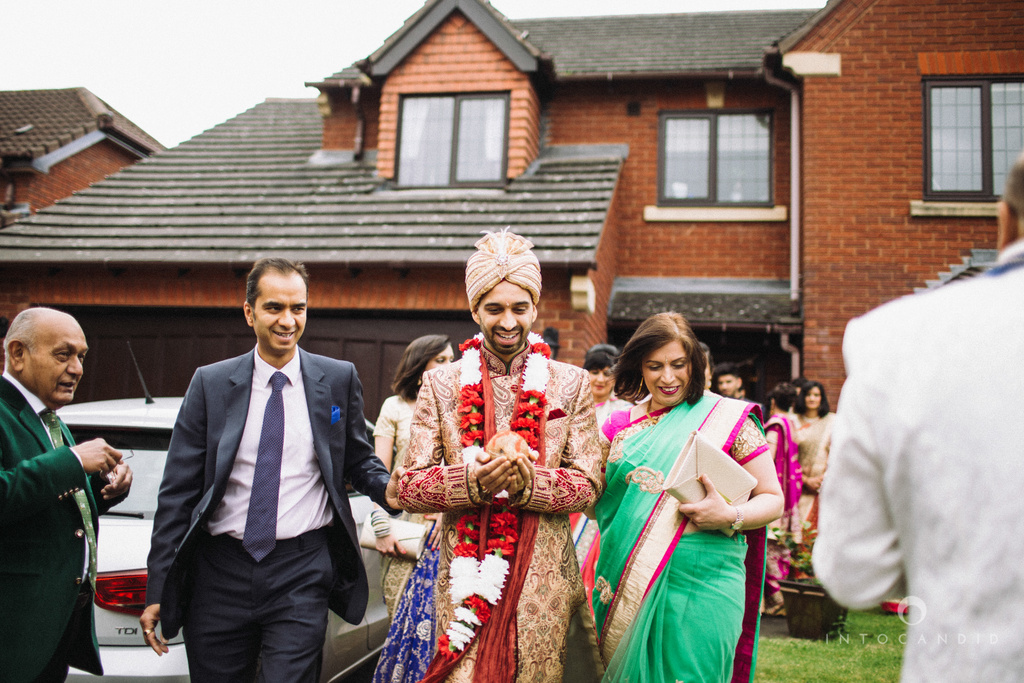 birmingham-wedding-photographer-uk-destination-wedding-photography-intocandid-ketan-manasvi-wedding-photographer-036.jpg