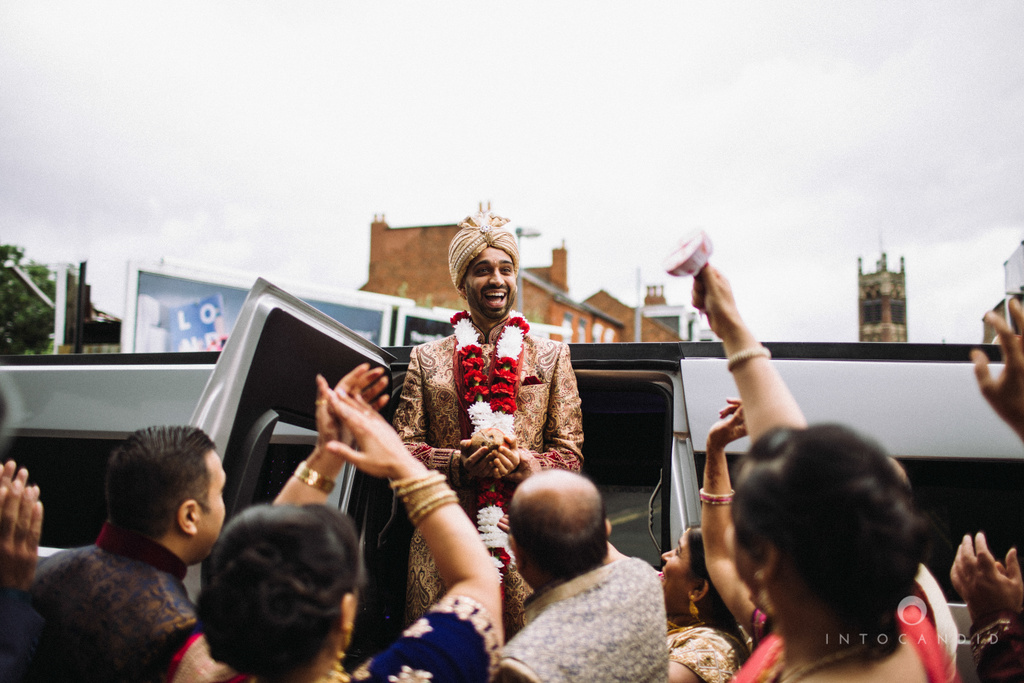 birmingham-wedding-photographer-uk-destination-wedding-photography-intocandid-ketan-manasvi-wedding-photographer-052.jpg