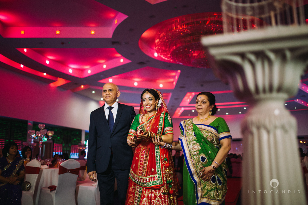 birmingham-wedding-photographer-uk-destination-wedding-photography-intocandid-ketan-manasvi-wedding-photographer-081.jpg