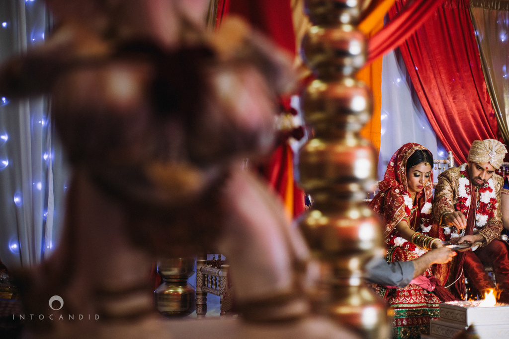 birmingham-wedding-photographer-uk-destination-wedding-photography-intocandid-ketan-manasvi-wedding-photographer-100.jpg