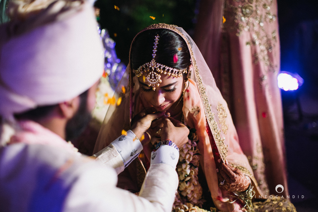 destination-delhi-wedding-photography-intocandid-photographer-ketan-photographer-manasvi-photographer-49.jpg