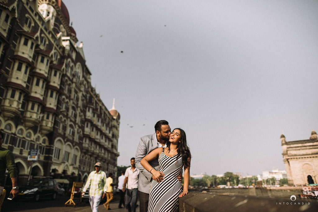 candid-wedding-photographer-mumbai-candid-wedding-photography-couple-shoot-prewedding-09.jpg