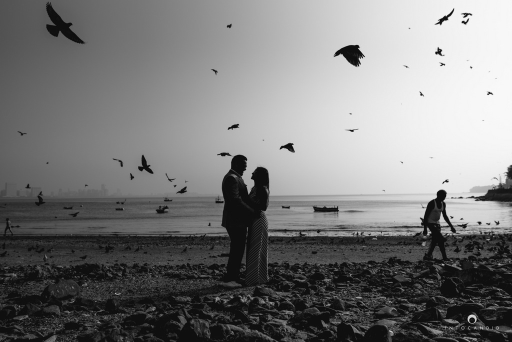 candid-wedding-photographer-mumbai-candid-wedding-photography-couple-shoot-prewedding-12.jpg