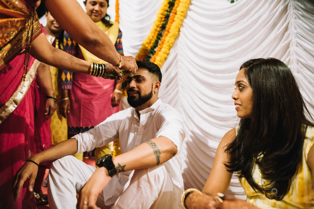 mumbai_marathi_wedding_photographer_intocandid_photography_ketan_manasvi_014.jpg