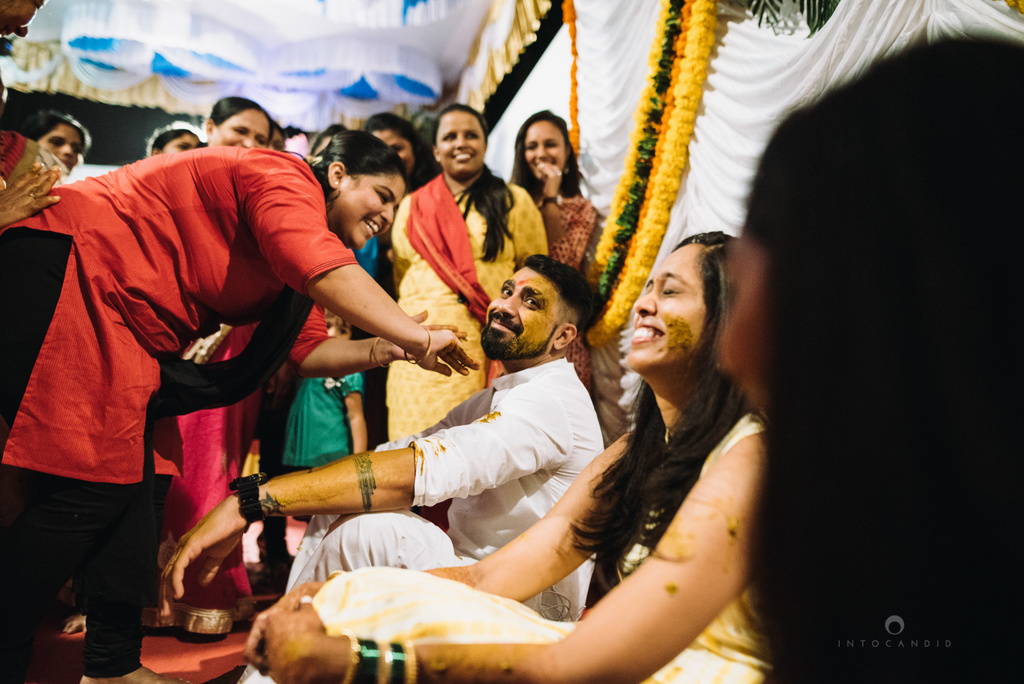 mumbai_marathi_wedding_photographer_intocandid_photography_ketan_manasvi_021.jpg