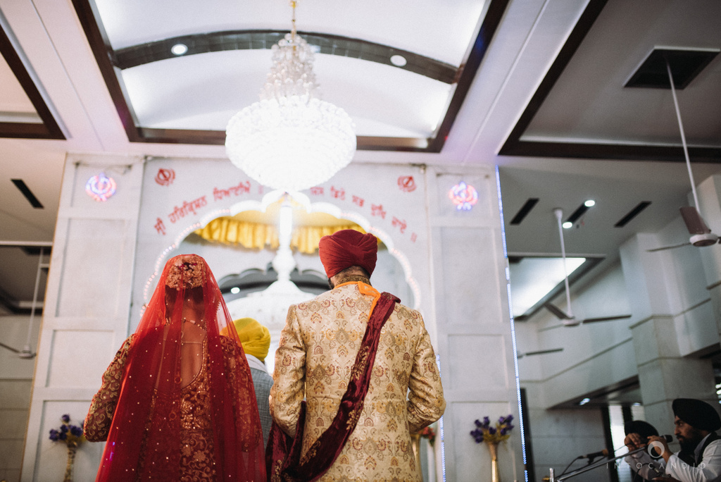 mumbai_wedding_photographer_delhi_wedding_intocandid_ketan_manasvi_lakhbir_dotdusk_photographer_37.jpg