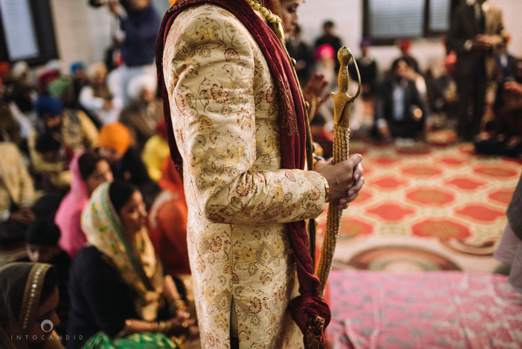 mumbai_wedding_photographer_delhi_wedding_intocandid_ketan_manasvi_lakhbir_dotdusk_photographer_40.jpg