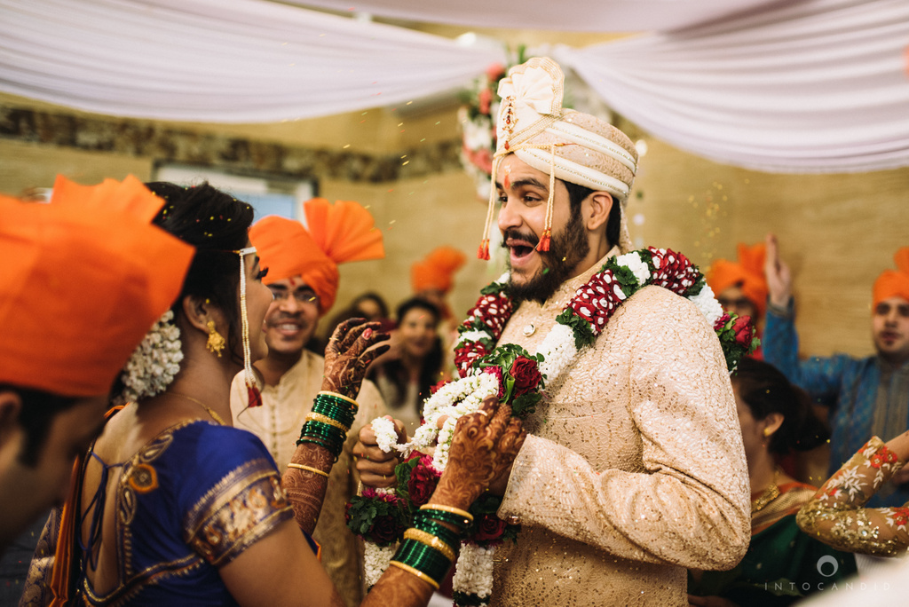 mumbai_wedding_photographer_maharasthrian_wedding_photographer_ta_27.jpg