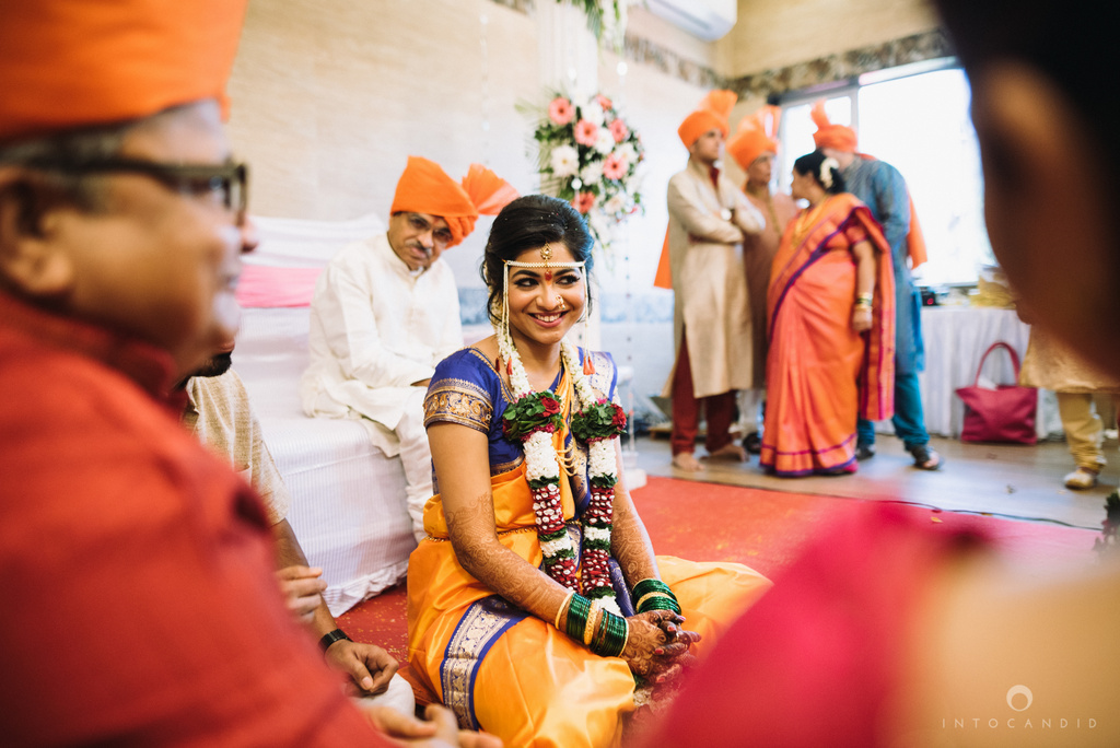 mumbai_wedding_photographer_maharasthrian_wedding_photographer_ta_35.jpg