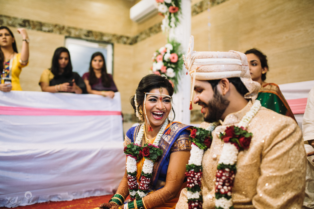 mumbai_wedding_photographer_maharasthrian_wedding_photographer_ta_42.jpg