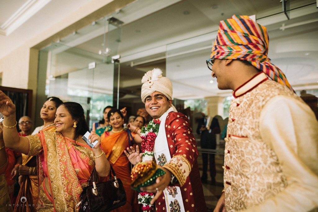 iskcon_wedding_photographer_mumbai_wedding_photography_12.jpg