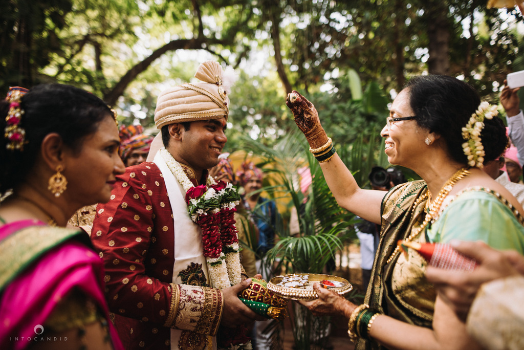 iskcon_wedding_photographer_mumbai_wedding_photography_28.jpg