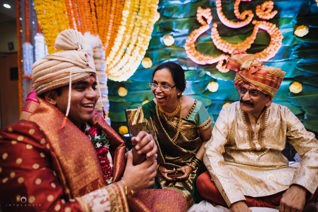 iskcon_wedding_photographer_mumbai_wedding_photography_30.jpg