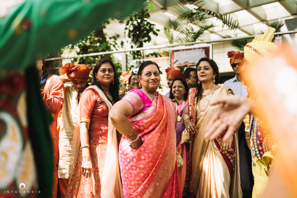 mumbai-wedding-photographer-into-candid-photography-ss25.jpg