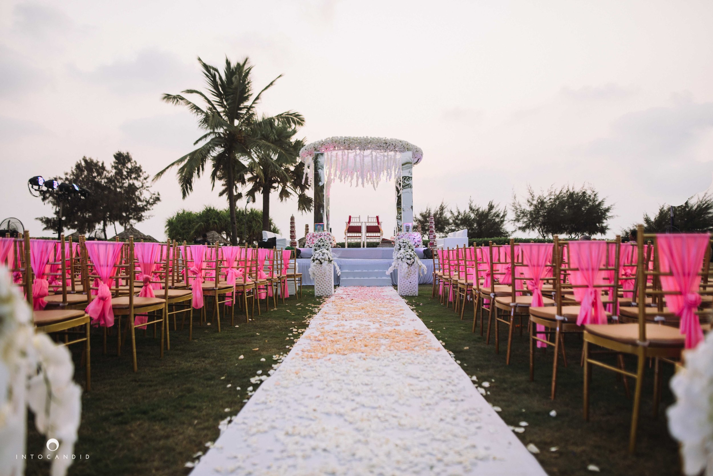 Goa_Wedding_Photographer_Zuri_whitesands_087.jpg