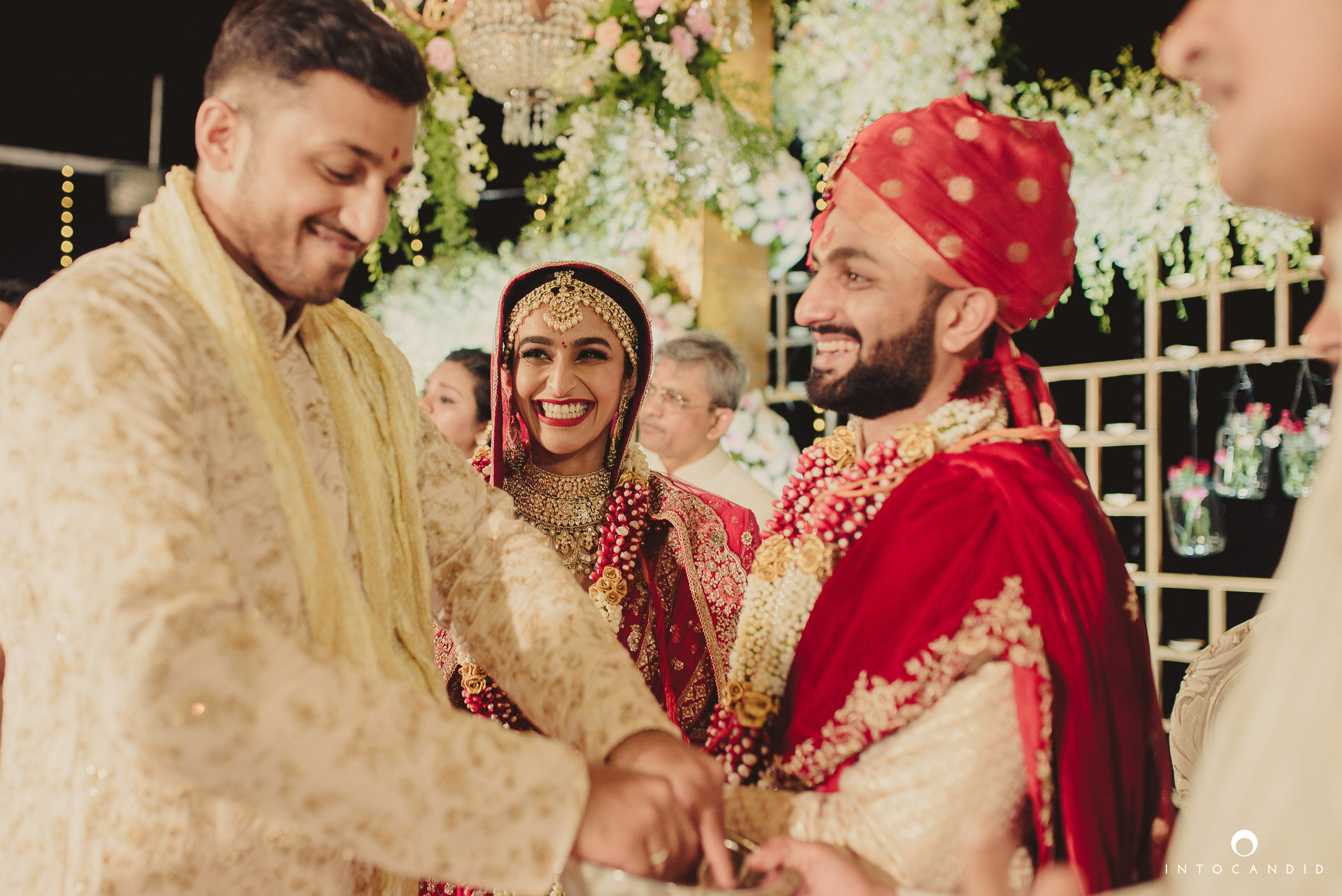 Mumbai_Wedding_Photographer_SR_60.jpg