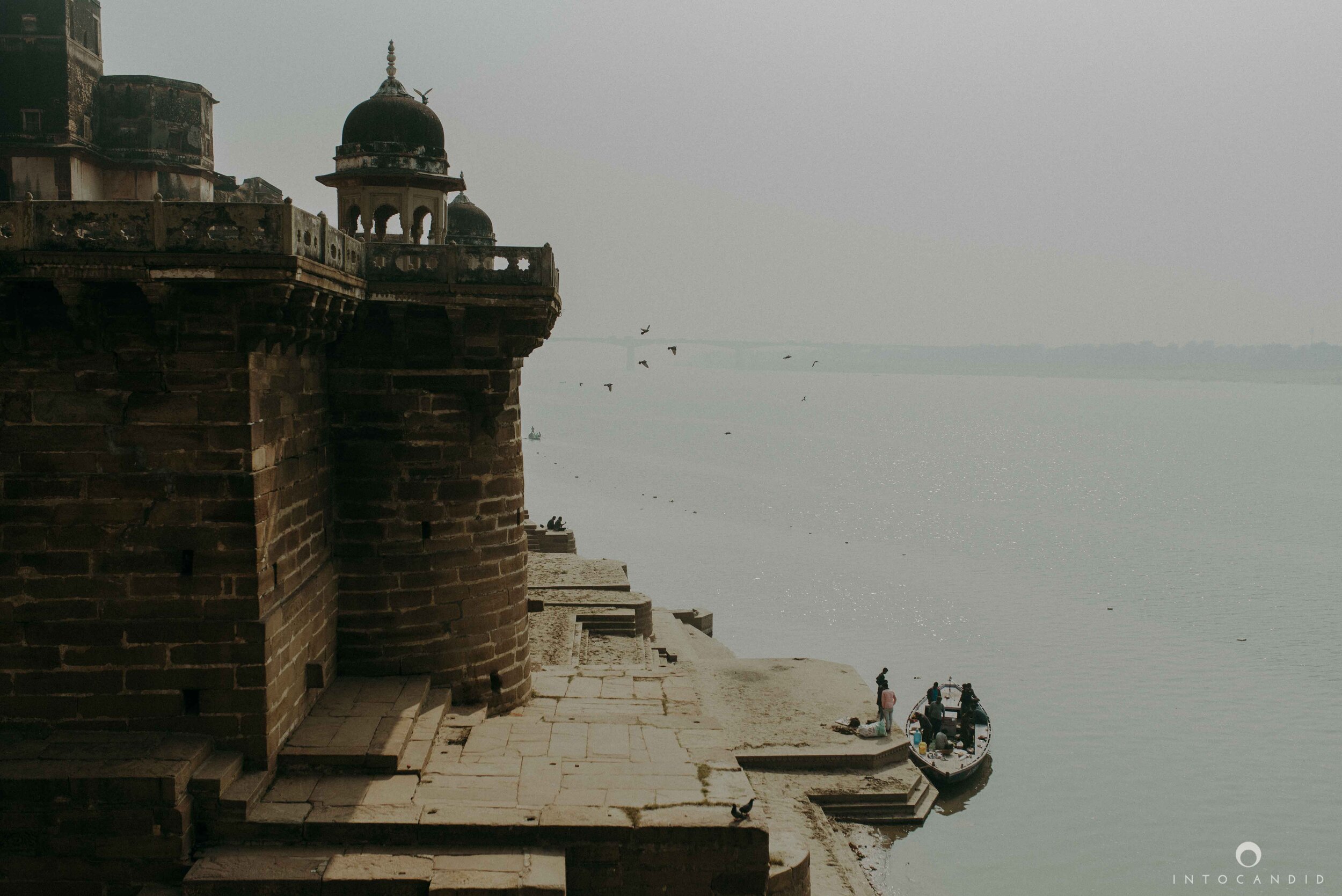 Varanasi_India_Engagementsession_Into_candid_photography_07.JPG